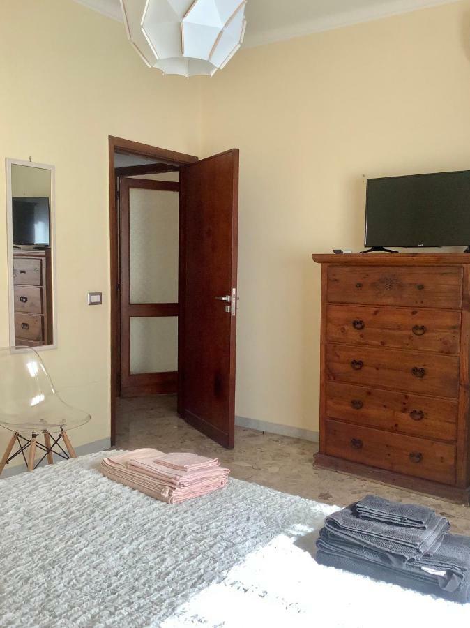Artemisia Apartment Катания Екстериор снимка